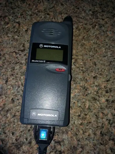 classic, collectable motorola flip phone microtac 650, View more