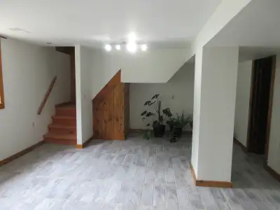 Spacious 2 Bedroom Basement Apartment in Downtown Bracebridge. Large east facing windows. Shared yar...