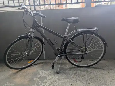 Vélo small femme hybride marque Opus, View more