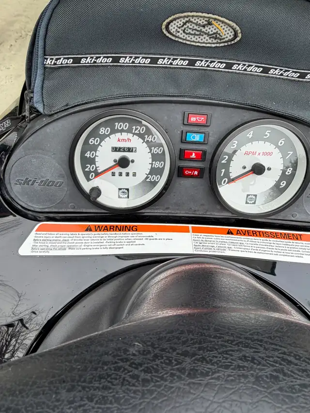 2003 Ski-Doo Grand Touring 500 – Great Condition – 7,300 km in Snowmobiles in Muskoka - Image 8