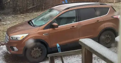 For sale 2017 Ford Escape SE AWD 1.5L eco boost for parts or repair. Vehicle needs a motor. Has many...