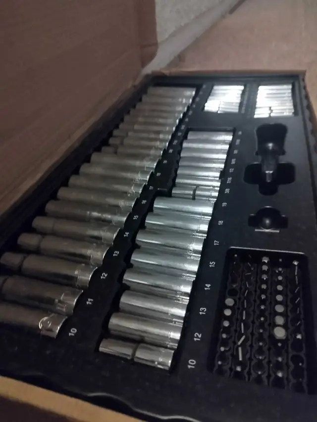 mastercraft pro sockets in Hand Tools in Lethbridge - Image 3