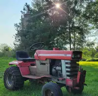 (WANTED) Lawn mowers, snow blowers, ect