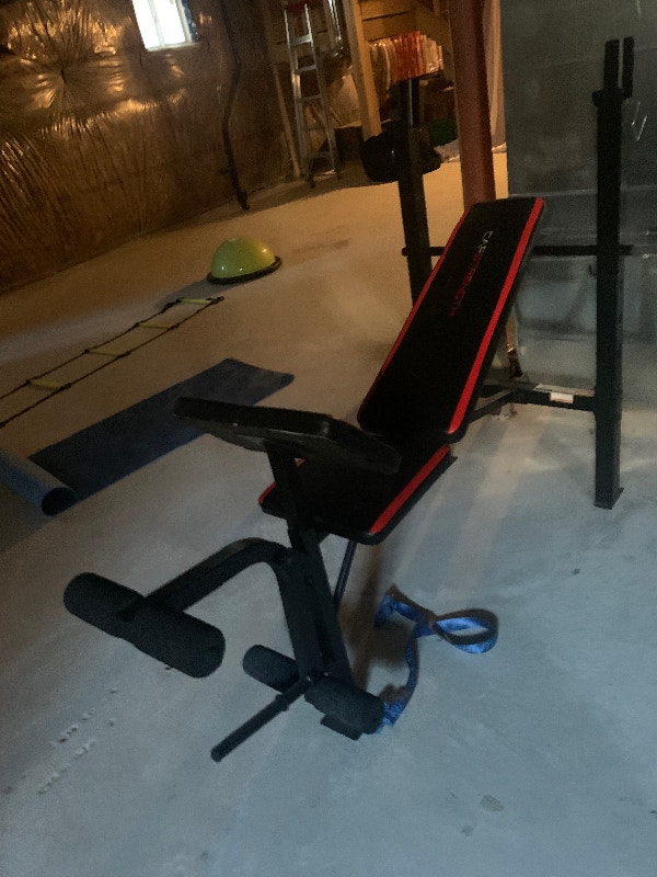 Cap Barbell Adjustable Weight Bench with 100 lb weight set Exercise