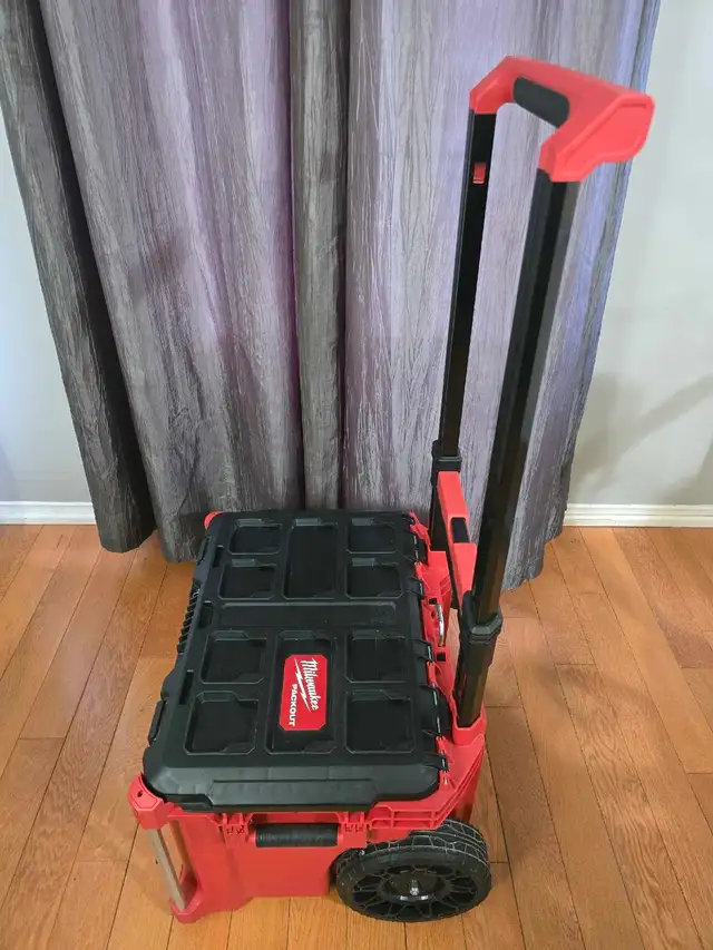 Milwaukee Packout Rolling Tool Box in Tool Storage & Benches in Markham / York Region - Image 6
