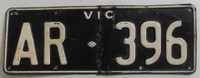 ORIGINAL X-RARE VINTAGE VICTORIA AUSTRAILIA LICENCE PLATE AR-396