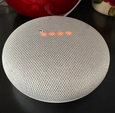 Google Home Mini, View more
