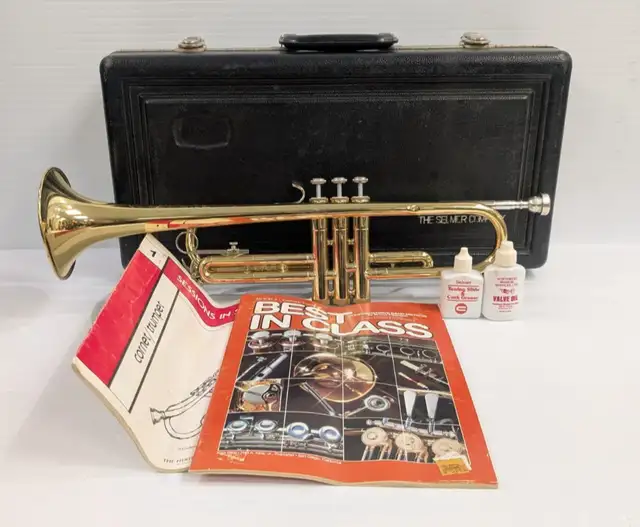 (B6924) The Selmer Company Bundy Trumpet