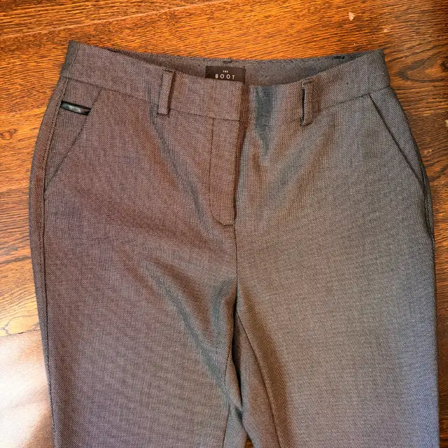 NEW White House Black Market Woman's Boot Cut Dress Pants-Size 2 in Women's - Bottoms in City of Toronto - Image 3