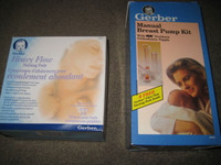 VINTAGE GERBER MANUAL NURSING PUMP AND  NURSING PADS