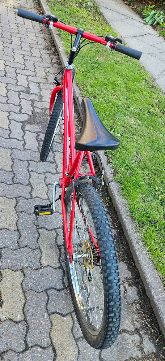 2 Velos adult 26 pouce / 2 adult bikes 26 inch wheel in Mountain in City of Montréal - Image 5