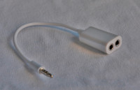 Earphone/Headphone Y-cable (Splitter) for Smartphone o tablet