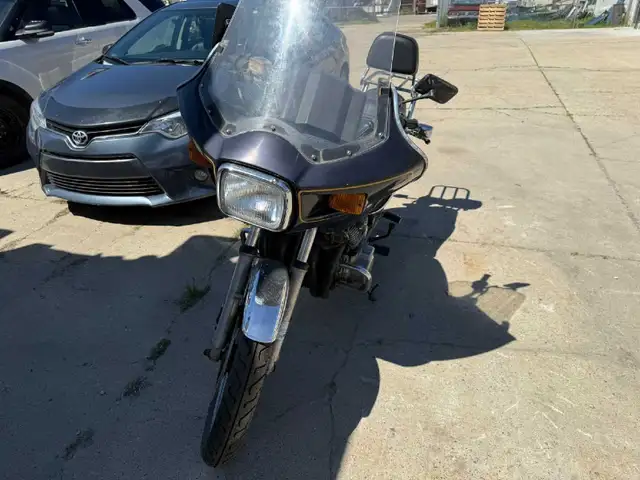 YAMAHA MOTOR BIKE in Street, Cruisers & Choppers in Edmonton - Image 5