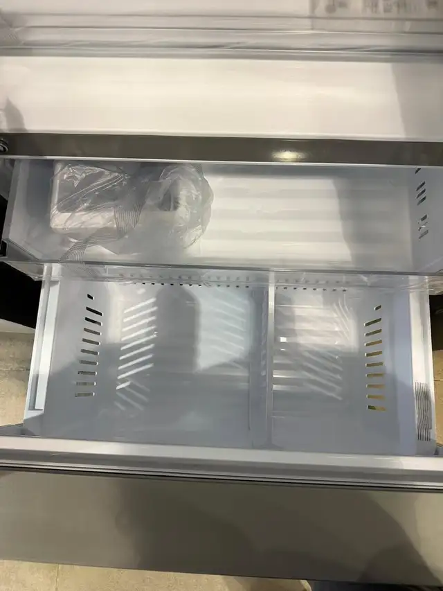 Econoplus Halifax Big Sale Open Box LG 36 Inch Fridge in Refrigerators in City of Halifax - Image 7