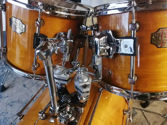 Vintage Premier maple Drums in Drums & Percussion in Hamilton - Image 4