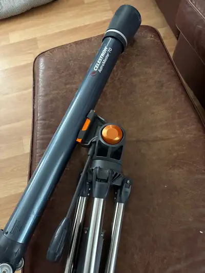 Celestron astromaster 70 I don’t know much about this telescope Seems to be in decent condition