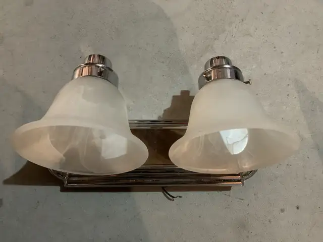 Lights Fixtures in Indoor Lighting & Fans in Ottawa - Image 2