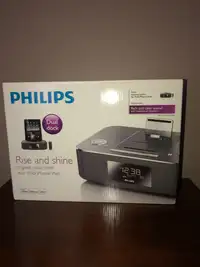 Philips dual docking system for iPod/iPhone/iPad