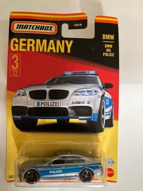 Hot Wheels and Matchbox 1:64 scale BMW collectibles in Toys & Games in Trenton - Image 4