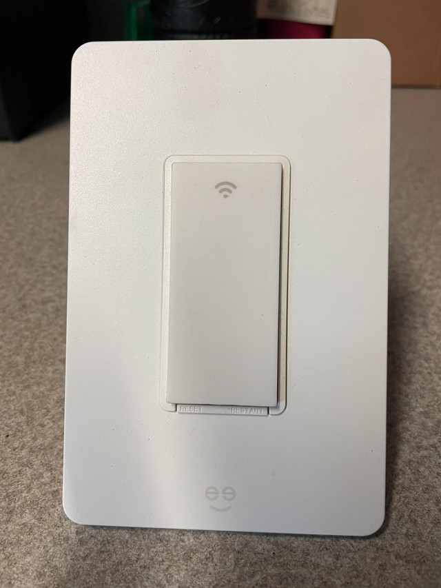 Interrupteur light switch dans Appareils électroniques  à Longueuil/Rive Sud