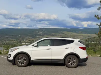 Location: Kelowna (UBCO area) Selling my well-maintained 2013 Hyundai Santa Fe Sport Premium AWD. I...