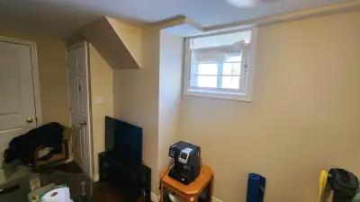 Street level basement corner plot markham steeles