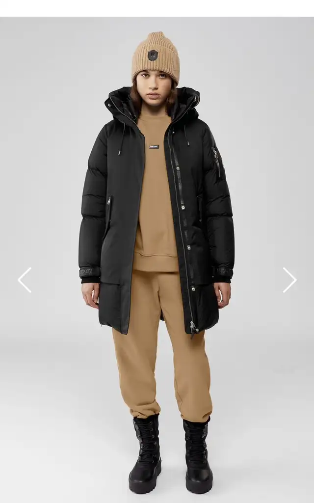Mackage winter jacket in Women's - Tops & Outerwear in City of Montréal - Image 3