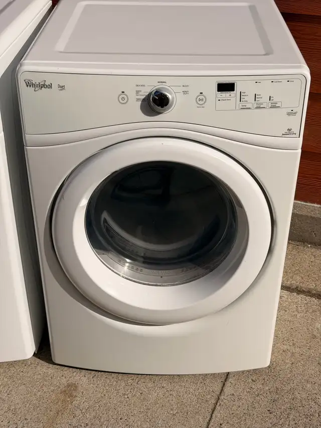 Whirlpool Duet Front Load Washer & Dryer Set 27” in Washers & Dryers in Mississauga / Peel Region - Image 9