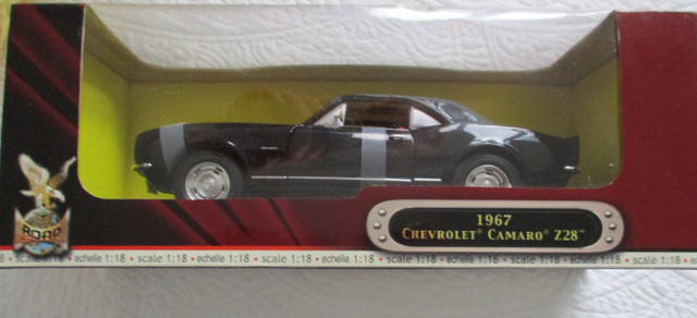 Deluxe Mint 1/18 Road Signature Yatming Black 67 Camaro Z28 in Toys & Games in City of Toronto