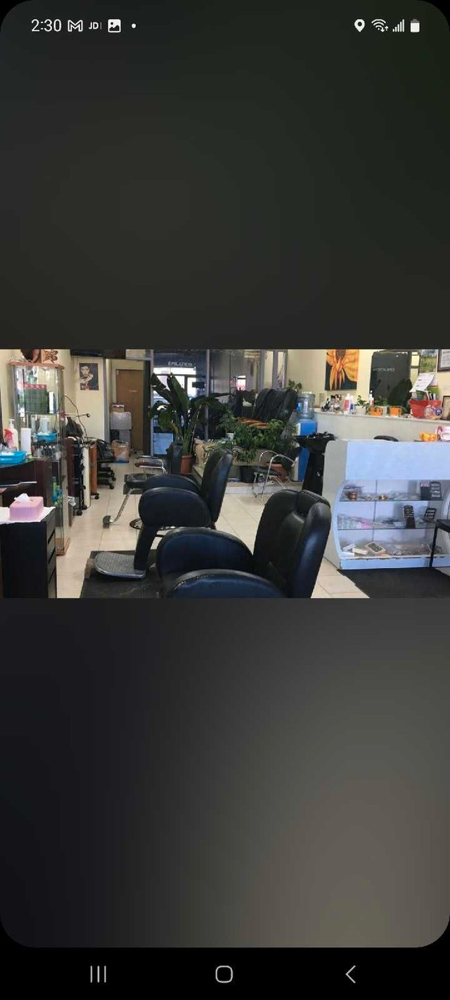 Nail professional needed/hairdresser needed dans Coiffure, esthétique et spa  à Ville de Montréal