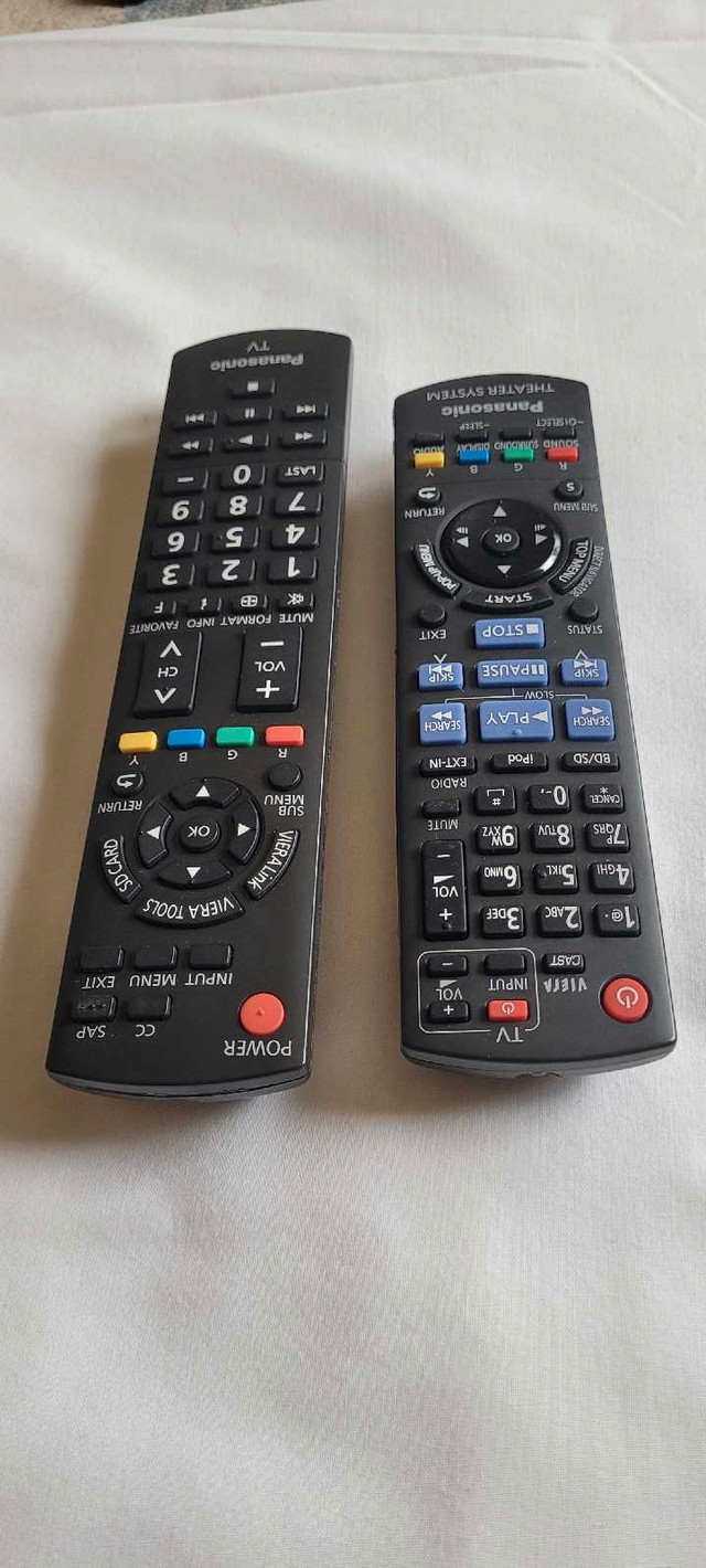 Lot of 2 Panasonic remote control  dans Accessoires pour télé et vidéo  à Ville de Montréal - Image 4