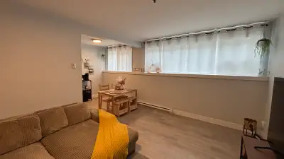 2-Bedroom Apartment   | All Utilities Included | 1-Year Lease