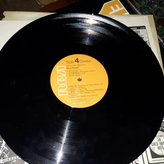 1975 vinyl Elvis Forever double lp63008307740803123