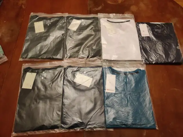 (excellent christmas gift) new LULU Lemon shirts in Men's in Victoria - Image 4