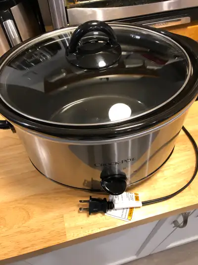 Petite mijoteuse de 4 ptes/3,7 L – modèle SCV400SS -CN Design ovale Plat en grès amovible pour un se...