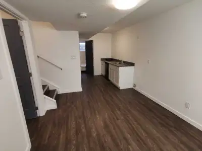 New One bedroom SUIT for rent in Westmount IN BRAND NEW HOUSE one basement bedroom suit for rent in...
