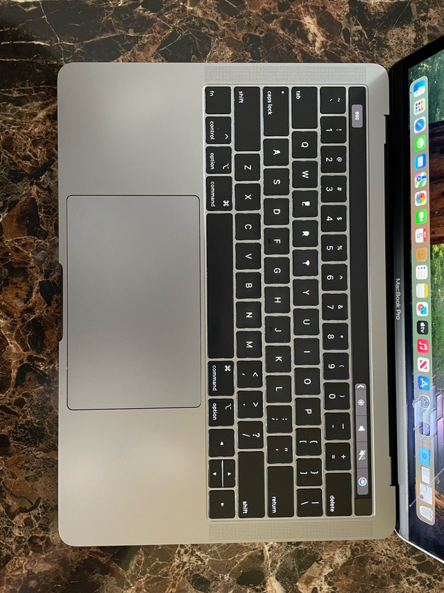 Apple MacBook Pro 13” (2018) – i5, 8GB RAM, 256GB SSD in Laptops in Mississauga / Peel Region - Image 4