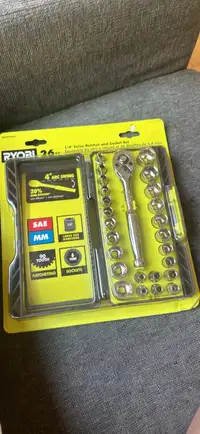 Ryobi 26 piece 1/4” inch rachet and socket set
