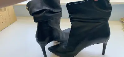 GUESS black leather pointed  boot, View more