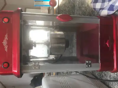 Popflix popcorn machine Cinema style kettle popcorn popper Pops up to 10 cups of cinema style popcor...