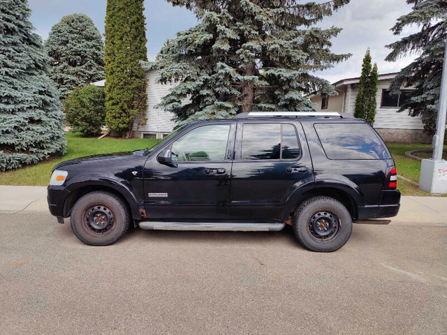 2008 Ford Explorer LIMITED in Cars & Trucks in Edmonton - Image 2