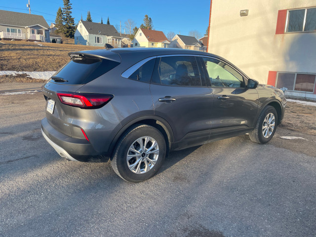 Ford Escape AWD  in Cars & Trucks in Thunder Bay - Image 4