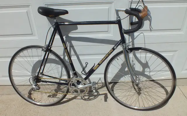 Vintage BIANCHI 10 speed road bike62863734480897128