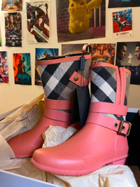 Burberry RainBoot HOLLOWAY MID BUCKLE CORAL PINK #SIZE 35