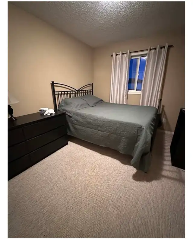 Room for rent in Room Rentals & Roommates in Edmonton - Image 3