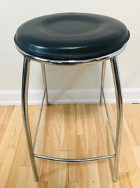 Joli tabouret stool chrome 29 “ hauteur 