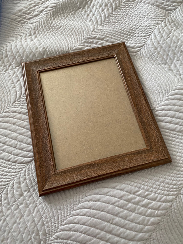 8x10 Photo or Art Frame in McKenzie Lake SE in Home Décor & Accents in Calgary - Image 2