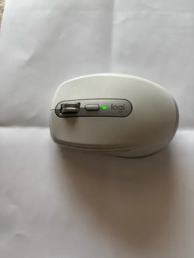 Logitech MX Anywhere 3S for Mac, Compact Wireless Bluetooth Mouse, 8K DPI Any-Surface Tracking, Quie...