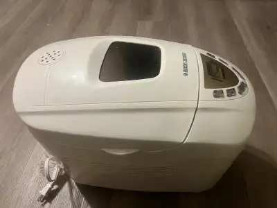Black & Decker bread maker, View more
