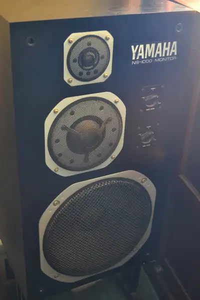 Vintage Speakers Yamaha NS-1000 Monitor Speakers (1974-94), View more